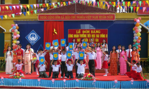 Trường tiểu học Đại Đồng II: Đón Bằng công nhận đạt chuẩn quốc gia