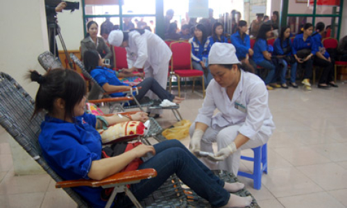 Hiến máu nhân đạo - trách nhiệm xã hội của học sinh sinh viên