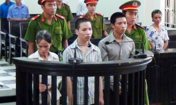 Trà Vinh: Xui con giết cha, nhận 28 năm tù