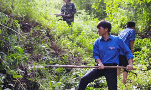 Thanh niên xã Thanh Long: Xung kích bảo vệ đường biên, mốc giới