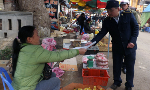 Văn Lãng: Chủ động phòng chống dịch bệnh cho đàn vật nuôi