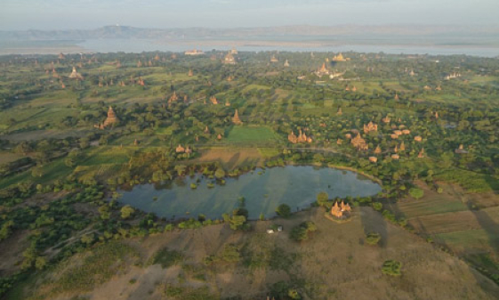 Vẻ đẹp huyền bí của bình nguyên Bagan (Myanmar)