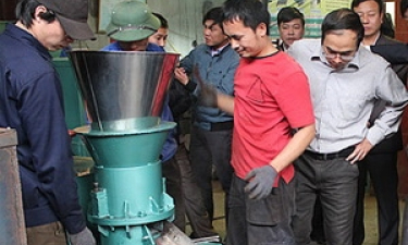 Chế tạo thành công máy xử lý rác thải với giá thấp