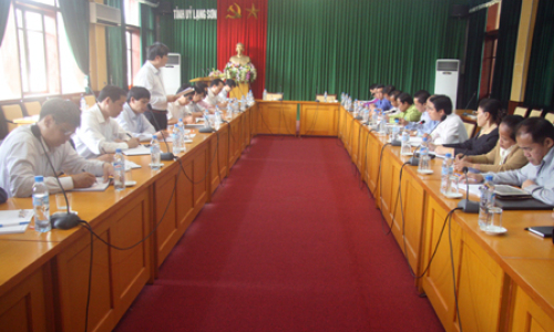 Ban Tổ chức Tỉnh ủy Lạng Sơn làm việc với đoàn cán bộ Đảng Nhân dân Cách mạng Lào