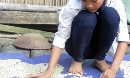 Cô học trò nghèo với ước mơ trở thành giáo viên