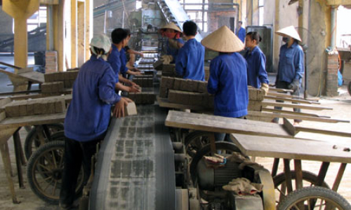 Doanh nghiệp cần chủ động tìm thị trường