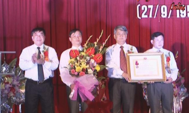 Tiếp tục làm tốt công tác lãnh đạo, xây dựng đội ngũ đảng viên tại các cơ quan tỉnh