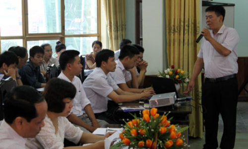 200 doanh nghiệp tập huấn kê khai thuế qua mạng
