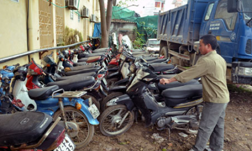 Khó khăn cho lực lượng chức năng