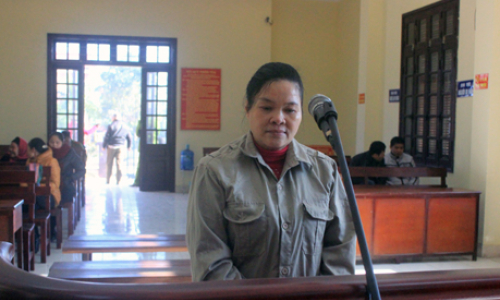 Lừa đảo xin việc lĩnh 12 năm tù