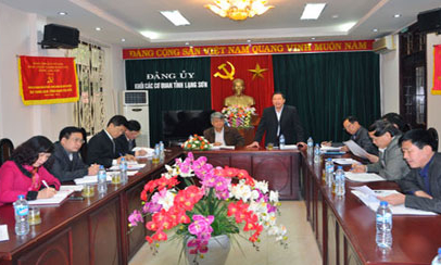 Thường trực Tỉnh ủy làm việc với Đảng ủy Khối CCQ tỉnh và và Đảng ủy Bộ đội biên phòng tỉnh