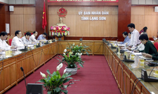 Đoàn công tác Bộ Y tế làm việc tại Lạng Sơn