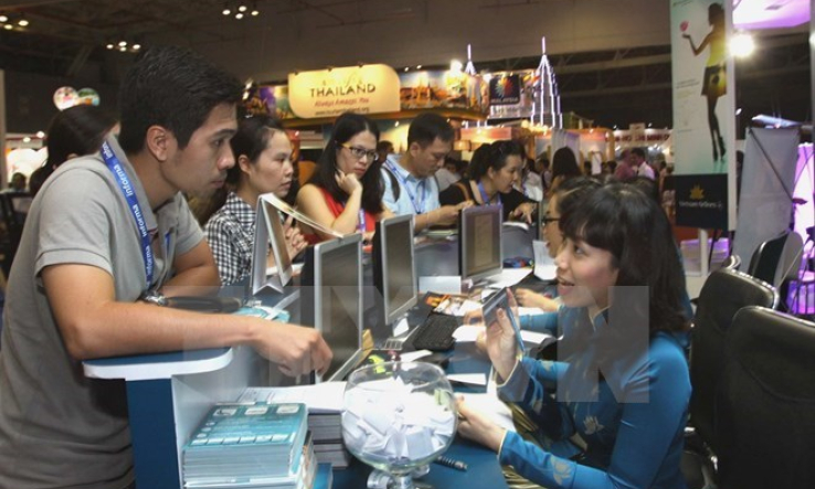 Vietnam Airlines mở bán 1,5 triệu vé bay Tết Nguyên đán 2017