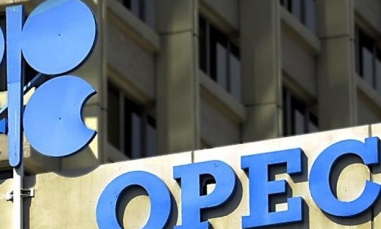 Iran lạc quan triển vọng OPEC đạt thỏa thuận cắt giảm sản lượng