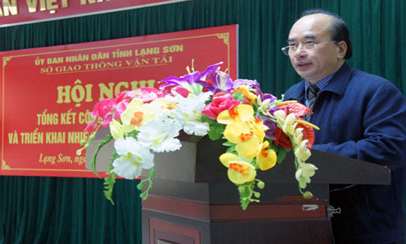 Tập trung phát triển kết cấu hạ tầng giao thông