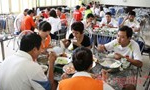Vận động viên, huấn luyện viên xuất sắc được hưởng chế độ cao