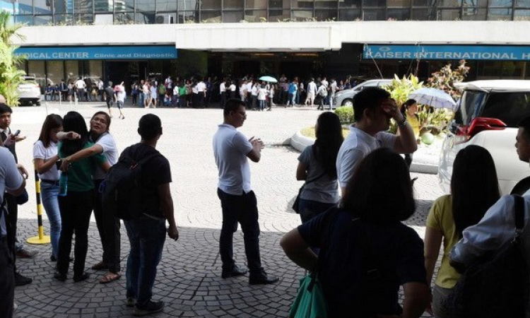 Philippines: Động đất mạnh 6 độ Richter phá hủy nhiều nhà cửa