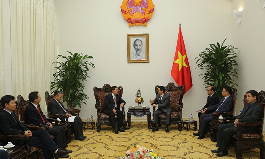 Phó Thủ tướng tiếp Chủ tịch Viện Hàn lâm khoa học thế giới