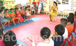 Người không tiếc “tấc vàng”