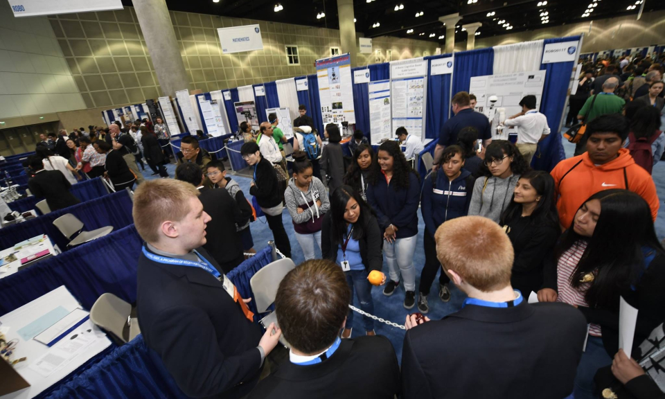 Học sinh Việt Nam giành thêm nhiều giải ở Itel ISEF 2017