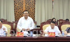 Bí thư Tỉnh ủy Trần Sỹ Thanh tiếp và làm việc với Đoàn công tác của Đảng đoàn Liên hiệp các tổ chức Hữu
