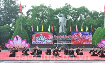 “Để đàn then mãi ngân vang”
