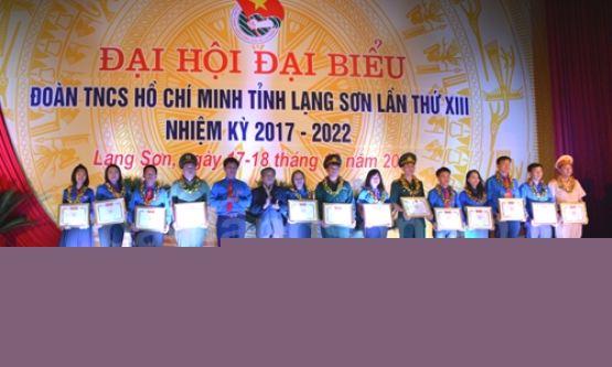 Tuyên dương 13 tập thể, 32 cá nhân thanh niên làm theo lời Bác