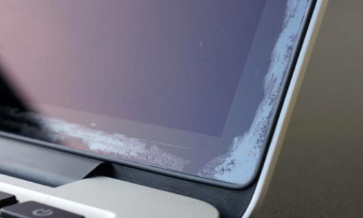 Apple gia hạn sửa chữa miễn phí màn hình Macbook Retina