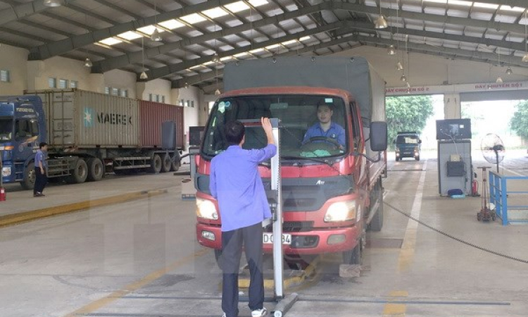 Dừng đăng kiểm đối với ôtô không đáp ứng được mức khí thải