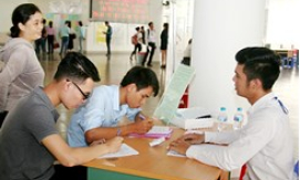 Tỉ lệ thất nghiệp của nhóm trình độ “đại học trở lên” lại tăng mạnh