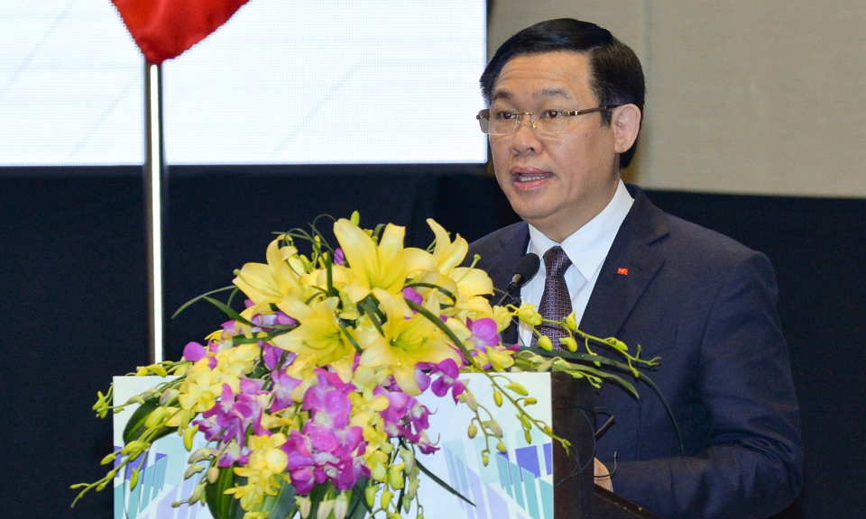 Phó Thủ tướng Vương Đình Huệ tham dự Phiên toàn thể Vấn đề Kinh tế-Thương mại APPF-26