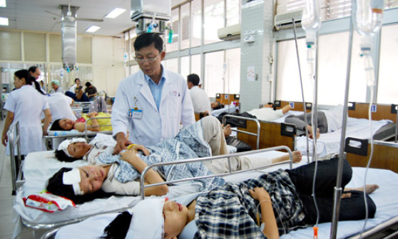 Thủ tướng yêu cầu báo cáo về chất lượng dịch vụ y tế