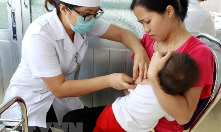 Tăng cường phòng chống bệnh sởi và bệnh viêm não Nhật Bản