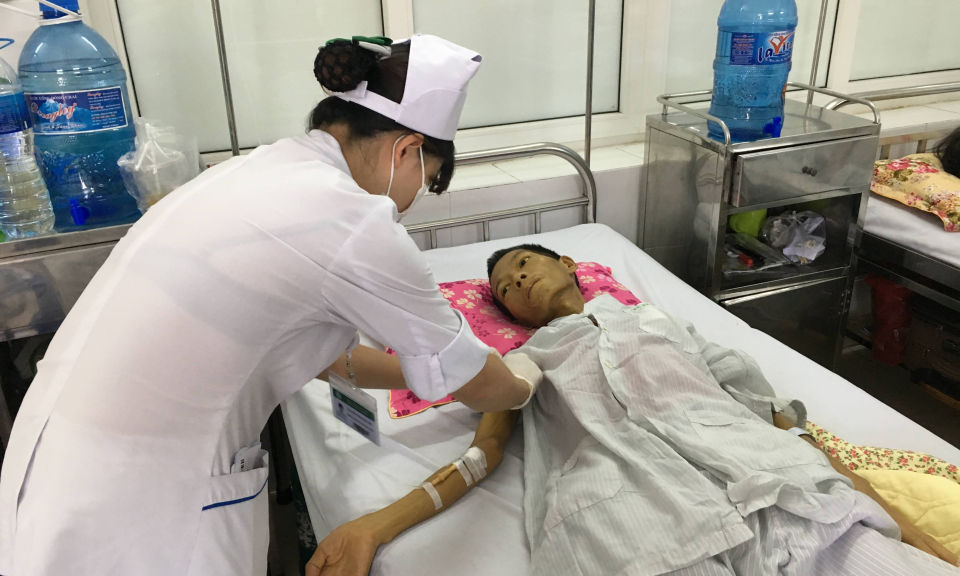 Đề xuất BHYT chi trả thuốc mới điều trị viêm gan C