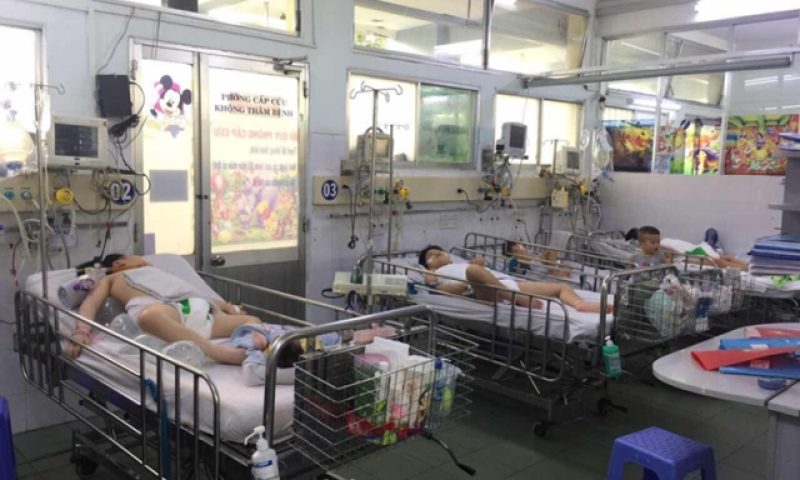 Cung ứng đủ thuốc phòng chống bệnh tay chân miệng