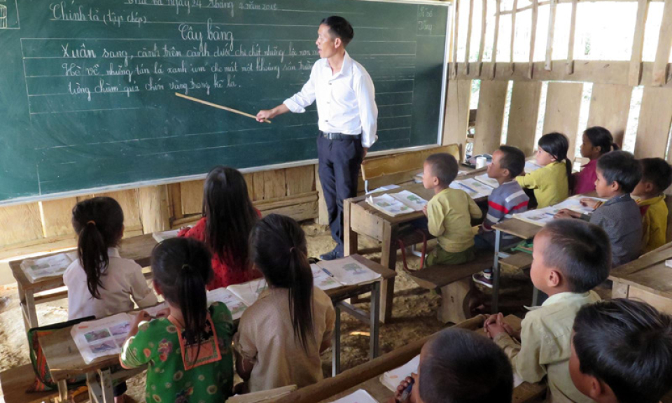 Điều chỉnh kế hoạch vốn chương trình kiên cố hóa trường, lớp học