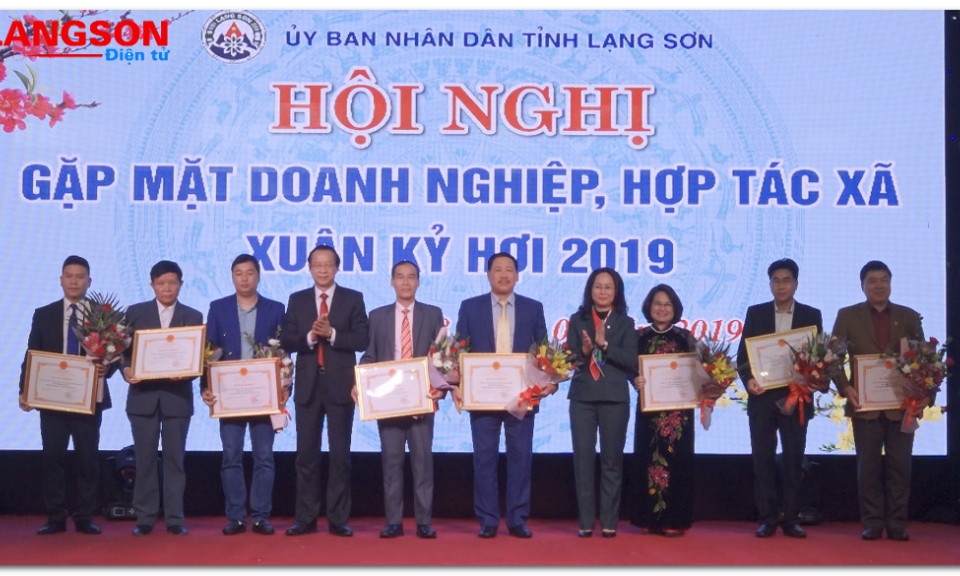 Hội nghị gặp mặt doanh nghiệp, hợp tác xã Xuân Kỷ Hợi 2019
