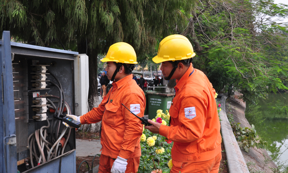 Bảo đảm phục vụ điện tốt nhất cho Hội nghị thượng đỉnh Hoa Kỳ - Triều Tiên