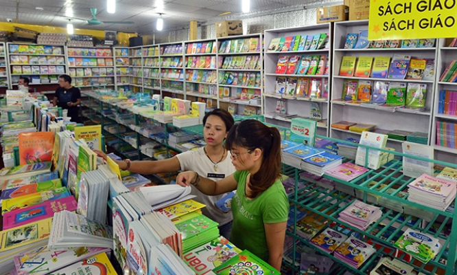 Bảo đảm hợp lý trong tính đúng, tính đủ giá sách giáo khoa