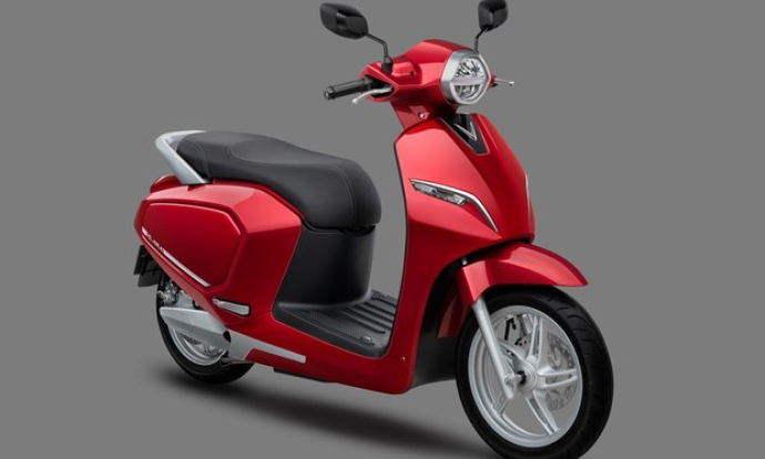VinFast tặng 100 tỷ đồng cho 15.000 khách hàng mua xe máy điện