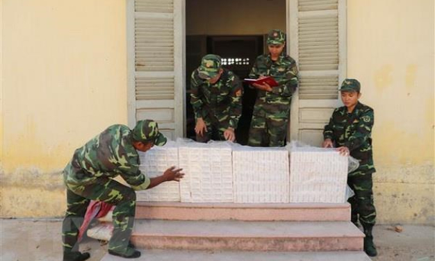 An Giang: Thu giữ gần 2.000 gói thuốc lá điếu ngoại nhập lậu