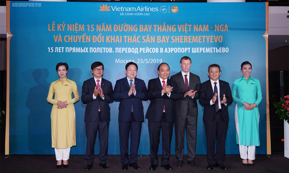 Thủ tướng dự lễ kỷ niệm 15 năm đường bay thẳng Việt-Nga