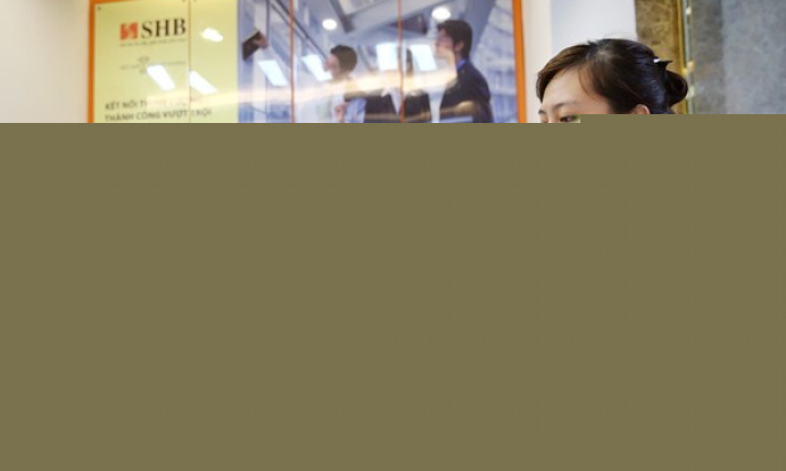Ngân hàng "tung" chứng chỉ tiền gửi lãi cao: Cần lưu tâm điều gì?