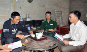 Gương sáng vùng biên