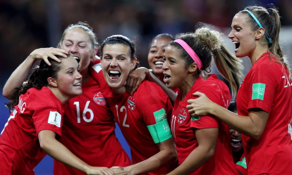 World Cup nữ 2019: Thêm 2 đội tuyển sớm vào vòng knock-out