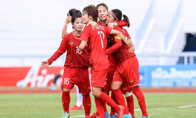 Thắng Philippines 2-1, tuyển nữ Việt Nam vào chung kết