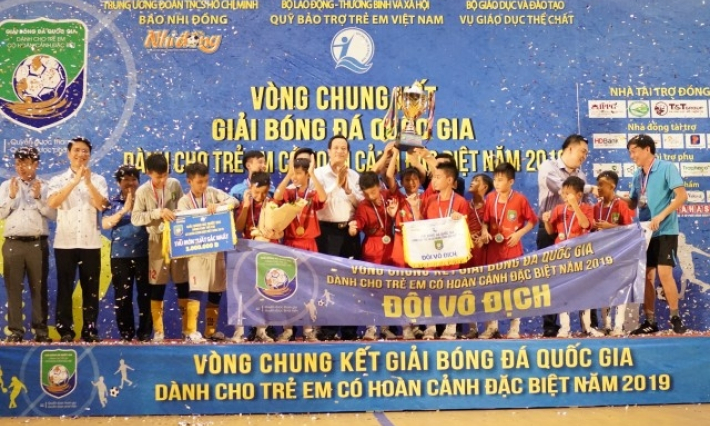 Hà Tĩnh vô địch Giải bóng đá quốc gia trẻ em có hoàn cảnh đặc biệt