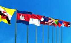 Các nhà lãnh đạo ASEAN tái khẳng định vai trò trung tâm của khối
