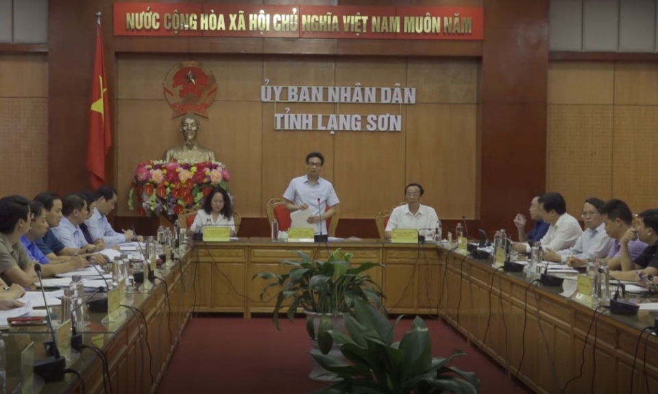 Phó Thủ tướng Chính phủ Vũ Đức Đam thăm và làm việc tại Lạng Sơn