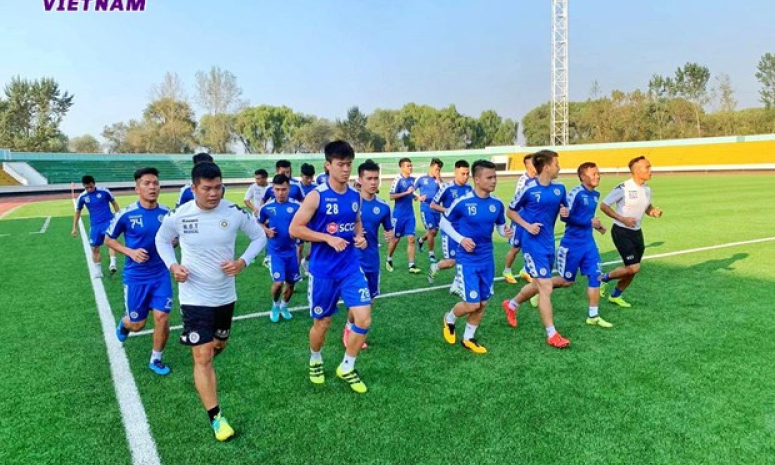 Hà Nội FC 'luyện công,' sẵn sàng cho trận đấu lịch sử với April 25